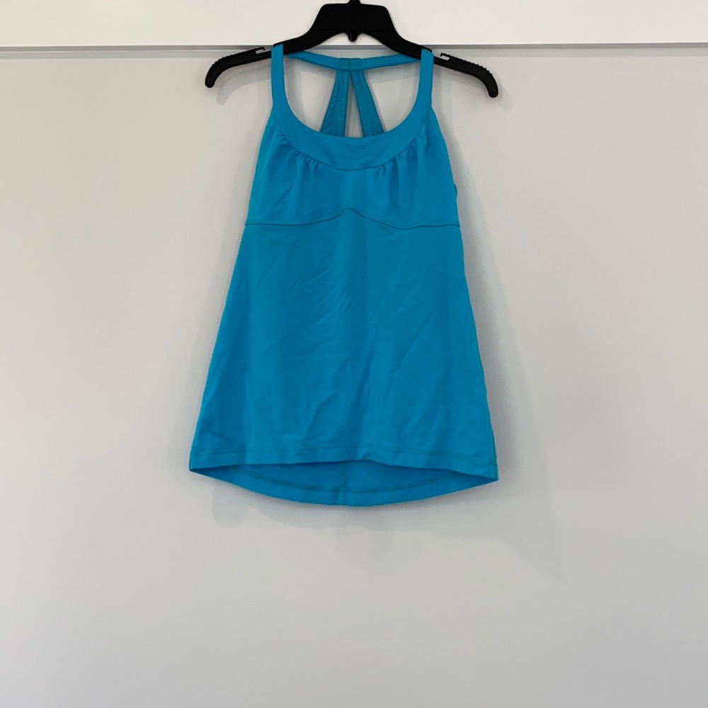 LuluLemon athletic top